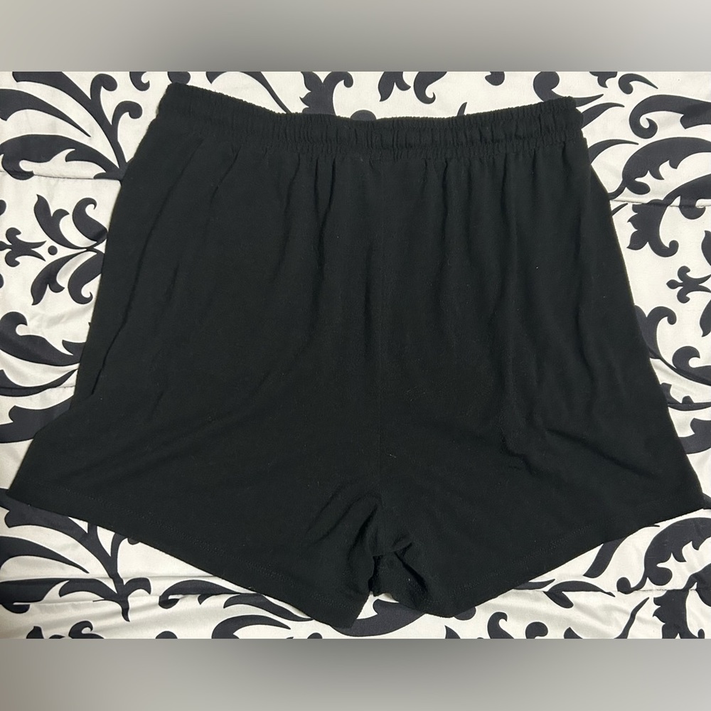 2 piece Zenana Black Pj Oversized L shirt& L short set-size L - Picture 4 of 16